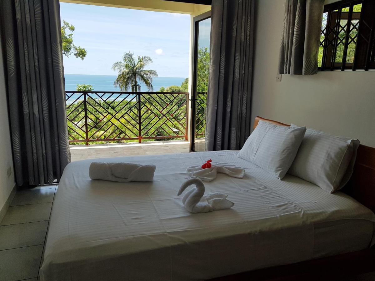 Bougainvillas Seychelles Anse Royale Kültér fotó